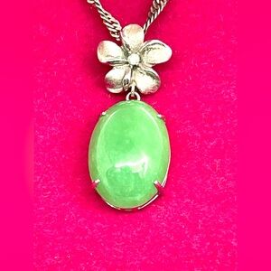 Sterling Jade Crystal Flower Necklace!